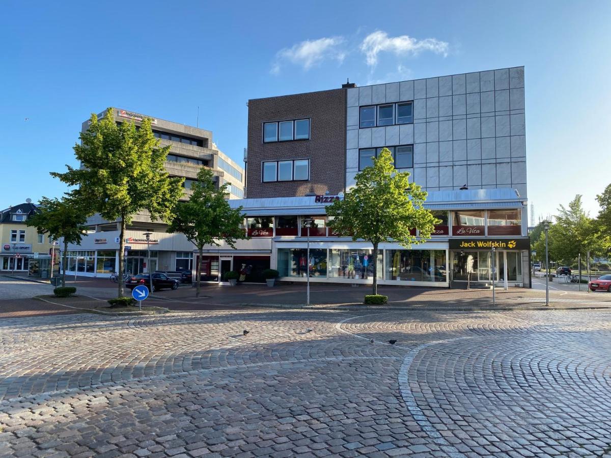 Ferienwohnung an der Fußgängerzone Cuxhaven 3 OG Exterior foto